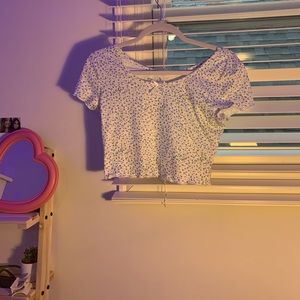 romwe size small floral crop top